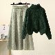 グリーン/セーター+ライトグリーン/スカート