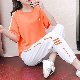 オレンジ/Tシャツ+ホワイト/パンツ
